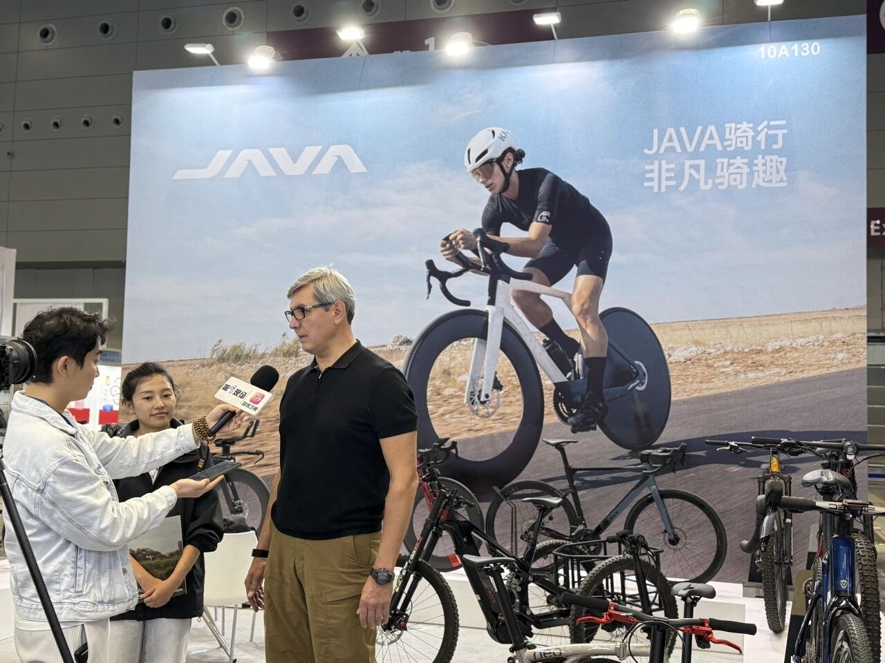 通勤新宠，阵容鼎盛！NEO三折叠家族高交会首秀